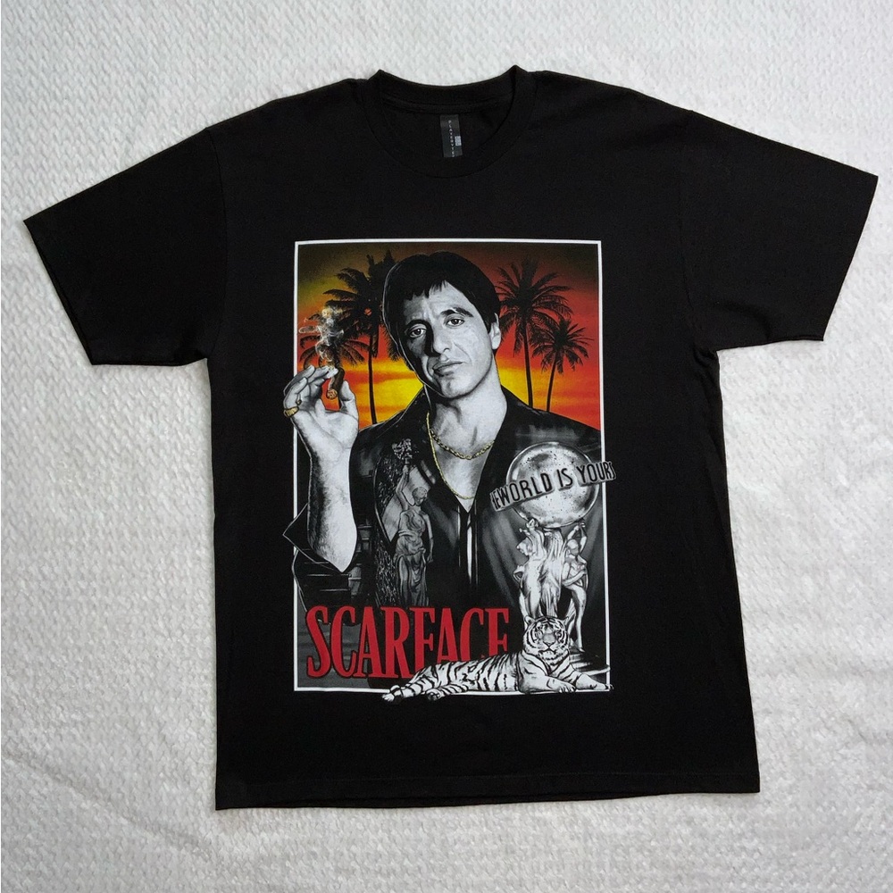 Playerytees ScarFace ‘’the world is yours’’ shirt